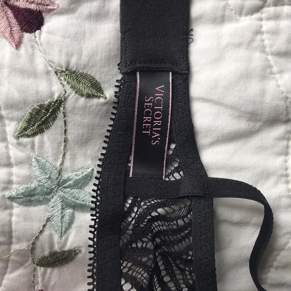 Bra - Picture 2 of 3